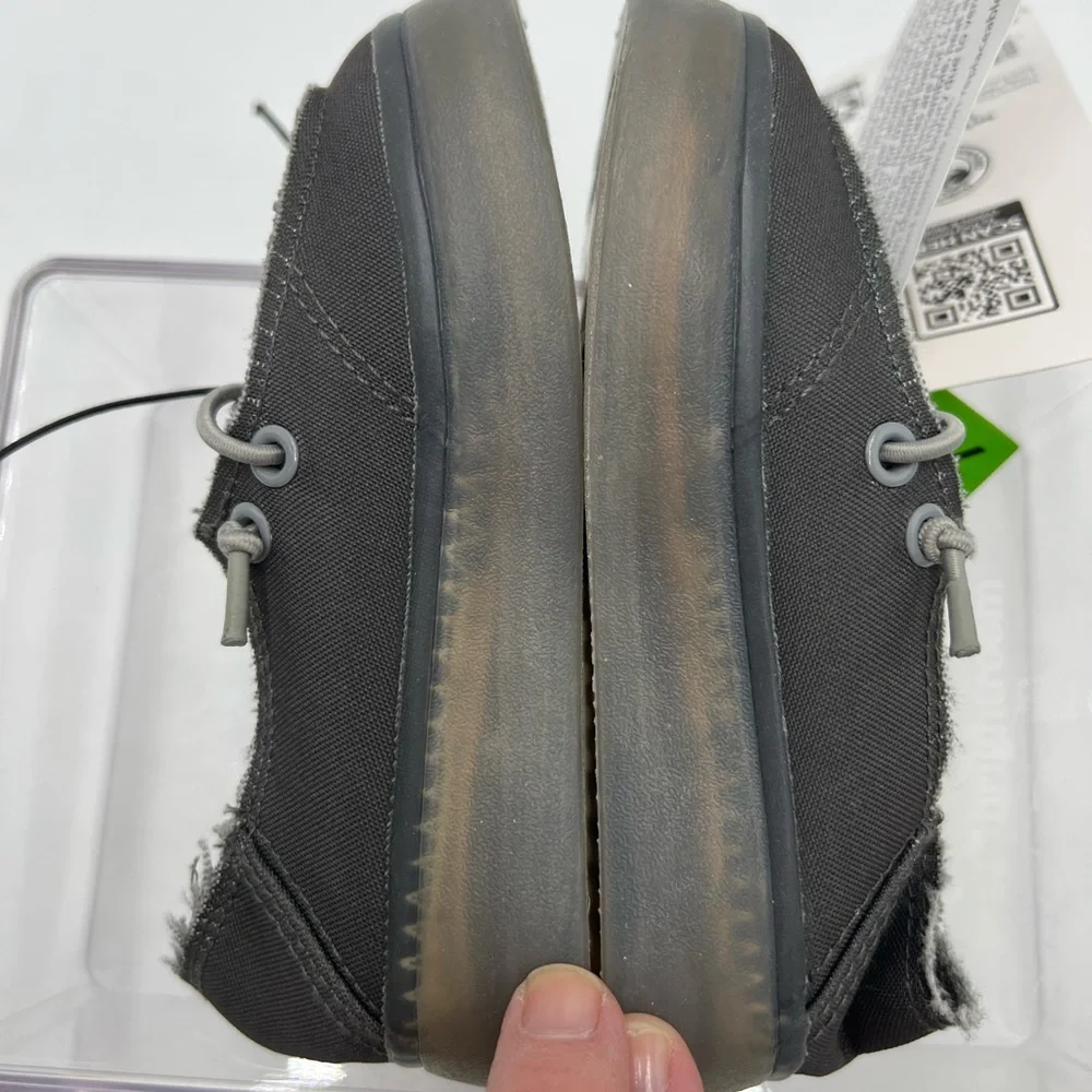 Kids Members Mark‎ light up slip on shoes size 7.
